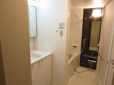 【洗面所】 | Valore Qualita Asakusabashi（ヴァローレクオリタアサクサバシ）