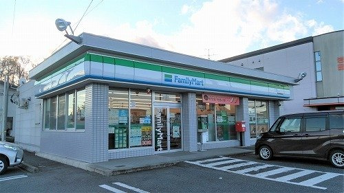 グレンツェンの周辺|ファミリーマート胆沢病院前店まで1000m