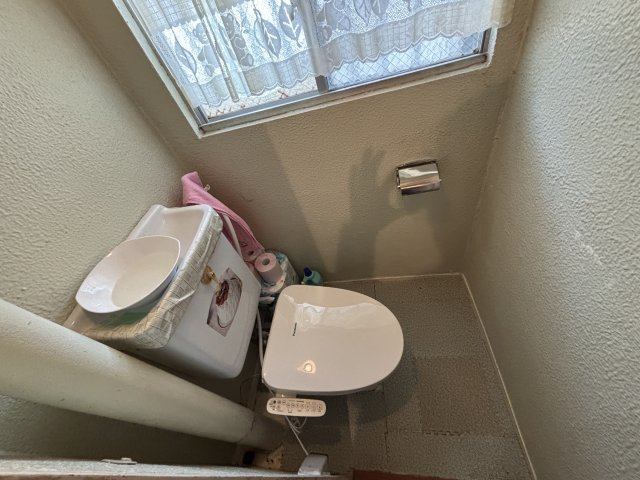 寄宮市街地分譲住宅のトイレ