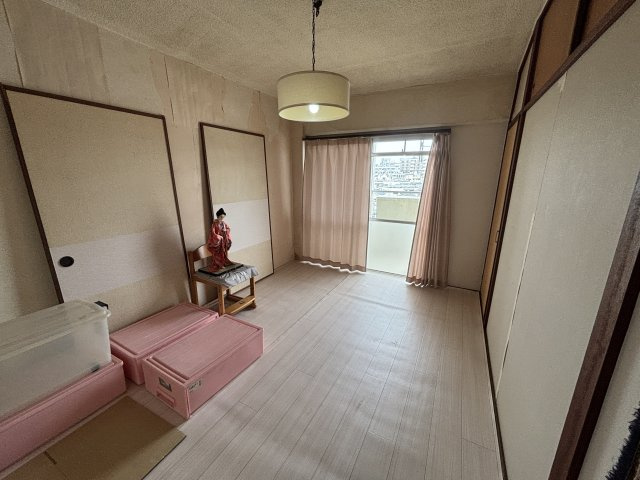 寄宮市街地分譲住宅の和室