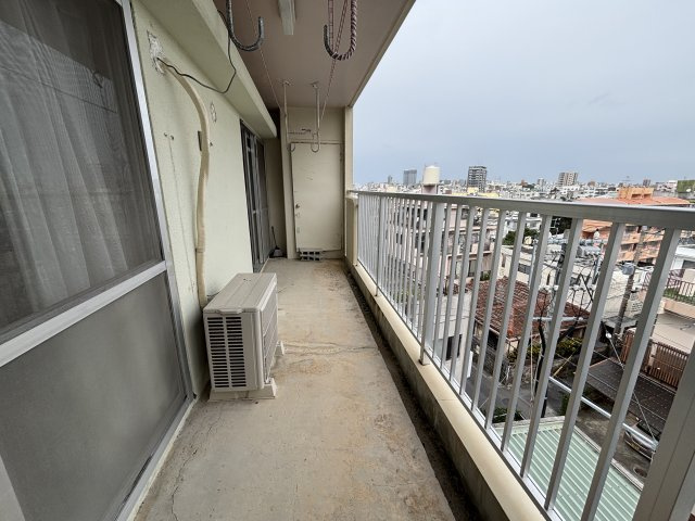 寄宮市街地分譲住宅のバルコニー