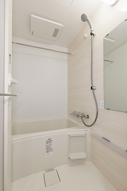 ＧＬＡＣＩＥＲ大森の浴室|※写真は同タイプ住戸です。