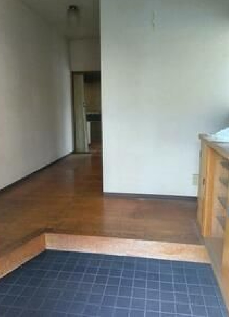 中古戸建　小山市神鳥谷の玄関