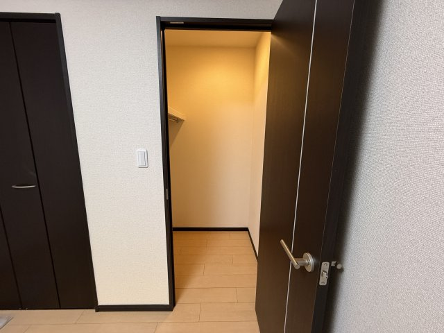フジパレス蛍池南町Ⅱ番館の収納