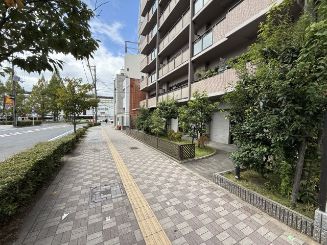 ユニライフ泉北深井駅前の周辺