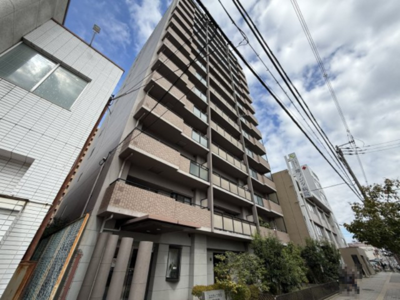 ユニライフ泉北深井駅前の外観