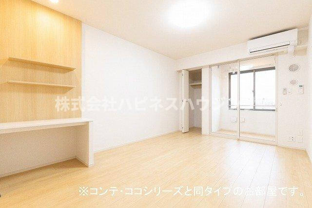 キーファー・リーフの洋室