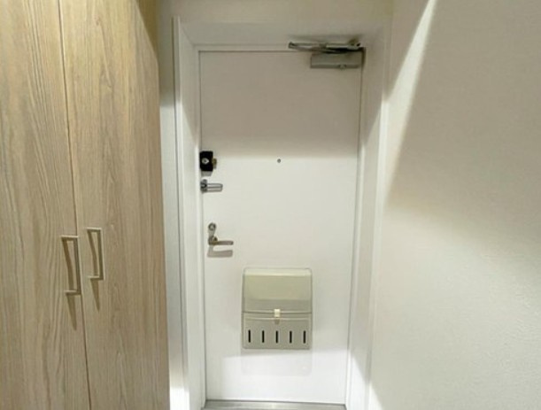 【玄関】 | ローズアべニュー西巣鴨 | 帰り着くたびに洗練されたテイストの空間に迎えられ誇りと喜びを感じる玄関まわりです。