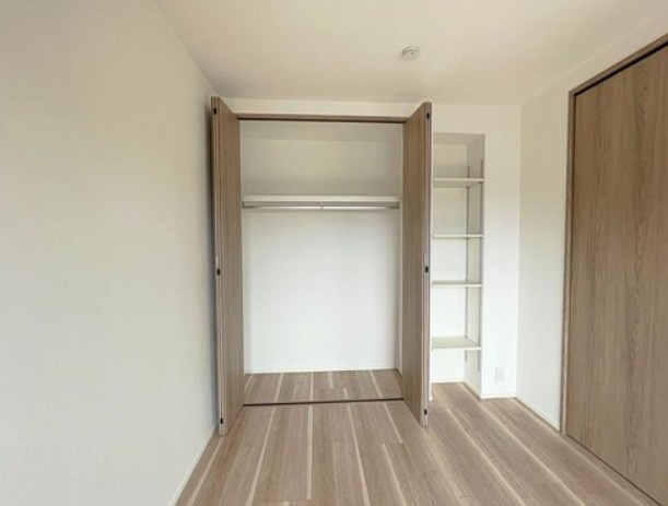 【収納】 | ローズアべニュー西巣鴨 | 大容量の収納スペースで住空間はスッキリ広々。