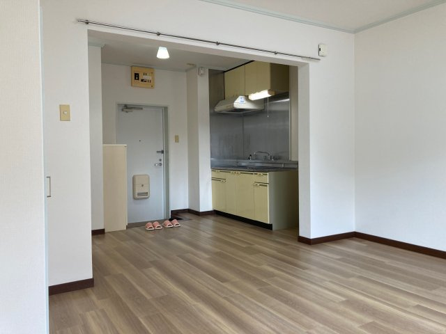 ライジングハラダの洋室|洋室です