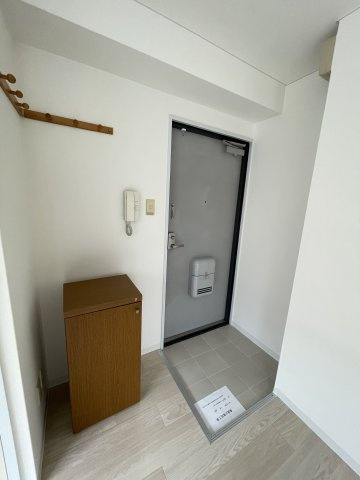 グレイシーF.Kの玄関|明るい玄関です