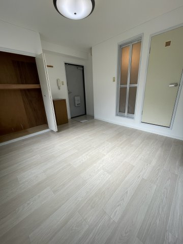 グレイシーF.Kの居間・リビング|ゆったりとしたリビングです