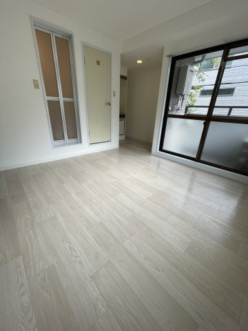 グレイシーF.Kの居間・リビング|おしゃれな居間です