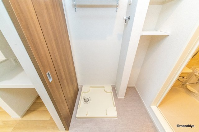 メゾンラテ稲葉の洗面所