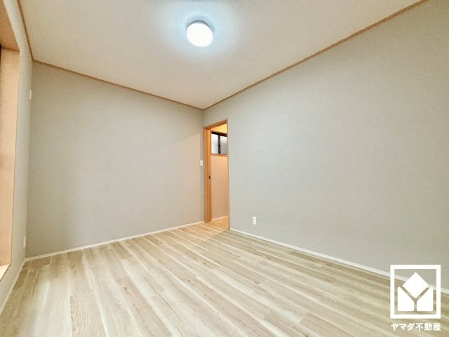 伏見区革屋町の洋室