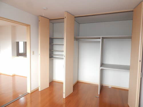 レシデンシア小森野　Ｆ棟の収納|こまごまとしたものを収納できそうですね