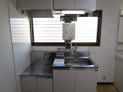 【キッチン】 | ファミーユ佐藤 | 参考写真（同物件別部屋）