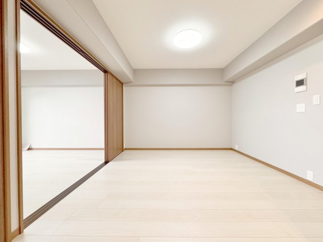 草加スカイハイツの寝室