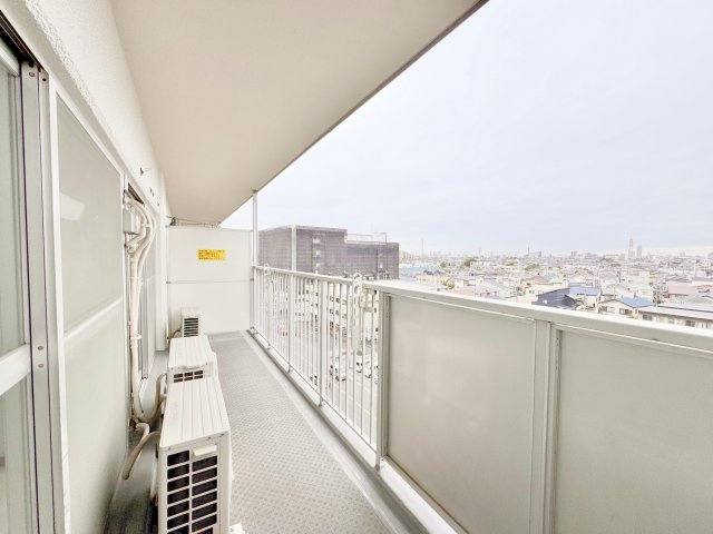 草加スカイハイツのバルコニー