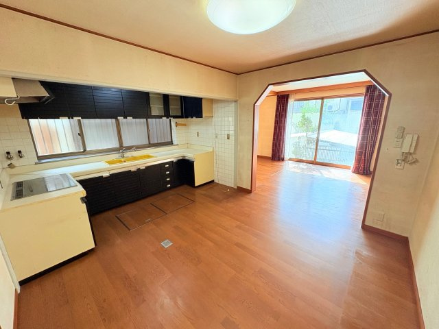 神戸市須磨区神撫町4丁目戸建のキッチン