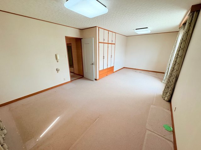 神戸市須磨区神撫町4丁目戸建の洋室