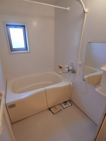 グランシャリオ小森野の浴室