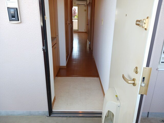 【玄関】 | ルーチェ・デル・ソーレ