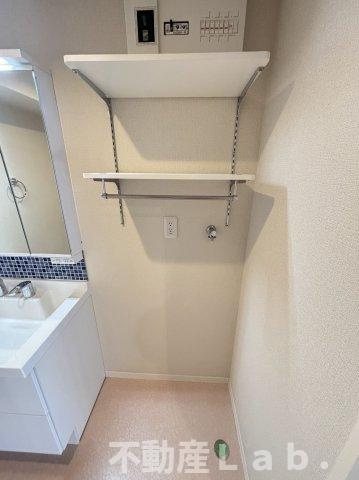 モダニティ八分字　B棟の洗面所