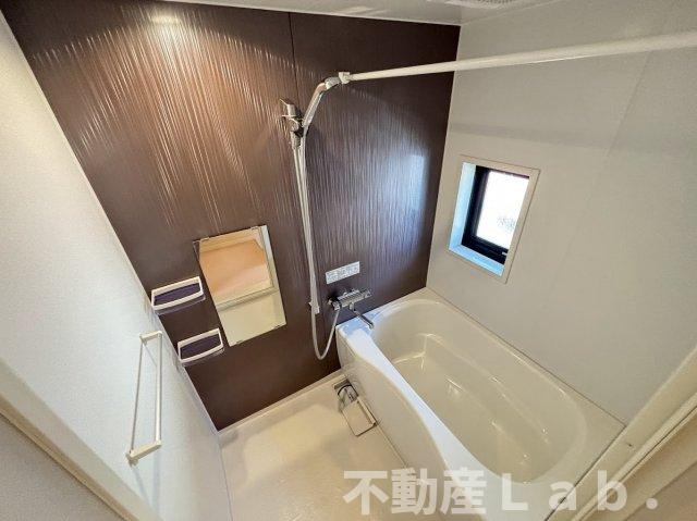 モダニティ八分字　B棟の浴室