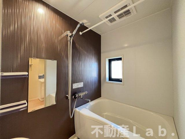 モダニティ八分字　B棟の浴室