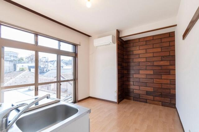 【居間・リビング】