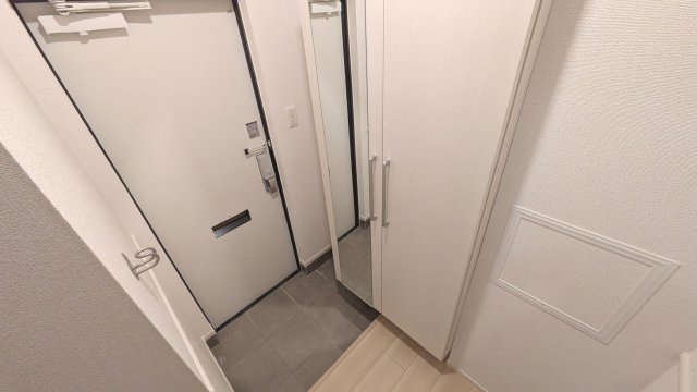 【玄関】