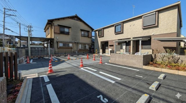 【駐車場】