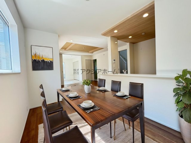 東村山市秋津町4丁目・全7棟　新築一戸建　7号棟の居間・リビング|LDK17帖（家具はCG画像での表示になります）