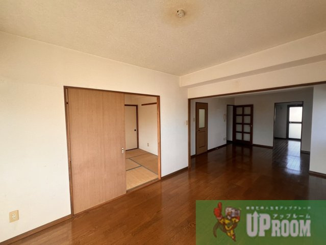 エクセル道風の内装