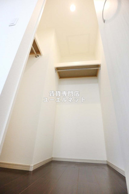 【収納】 | ベネスタ千里中央 | 人気のウォークインクローゼット付き♪