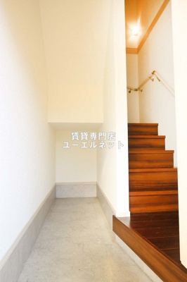 【玄関】 | ベネスタ千里中央 | 住まいの顔ともなる玄関