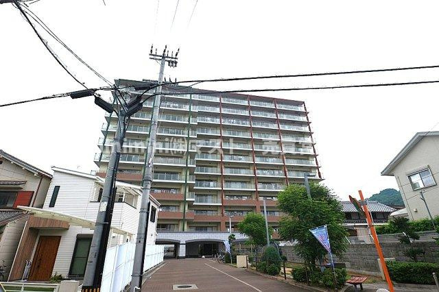 メゾンドール瓢箪山の外観