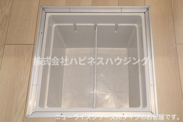 ＤＫ　ＳＷＡＮの収納