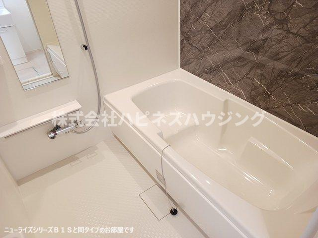 ＤＫ　ＳＷＡＮの浴室