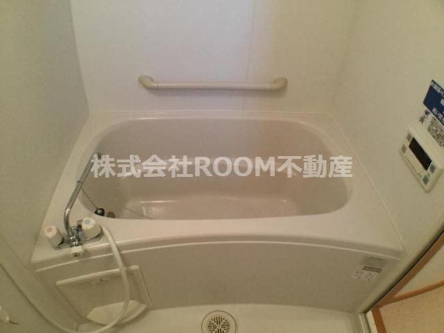 ユーミーアローレの浴室|落ち着いた空間のお風呂です