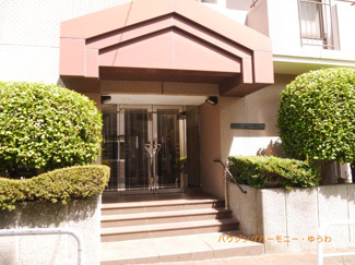 【エントランス】 | 住まいの顔にふさわしい落ち着いた迎賓空間