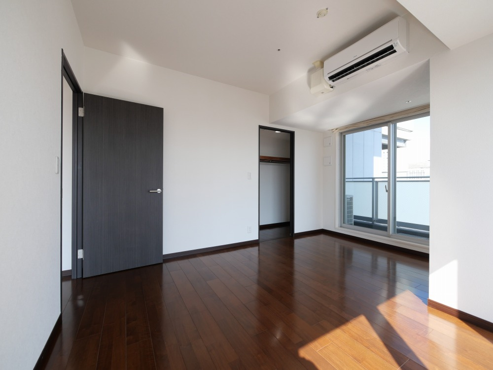 アステリオ北堀江 ザ・メトロタワーの洋室