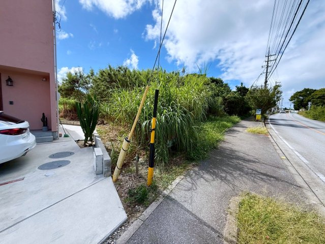 本部町瀬底　売土地の前面道路含む現地写真|2025/10/25　現地写真