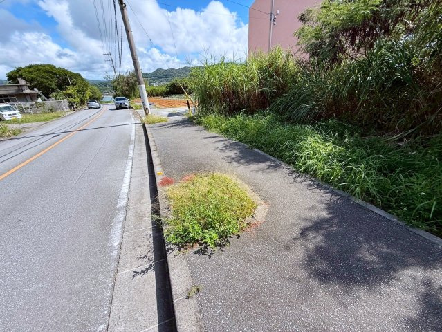 本部町瀬底　売土地の前面道路含む現地写真|2025/10/25　現地写真