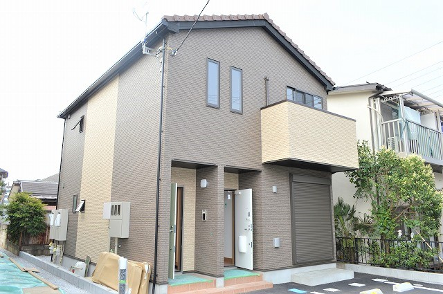 フェブリエ・エトワールの外観