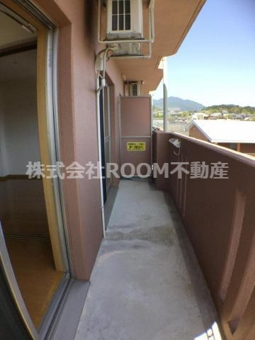 Y＆M　ISAMUのバルコニー|バルコニー付きです