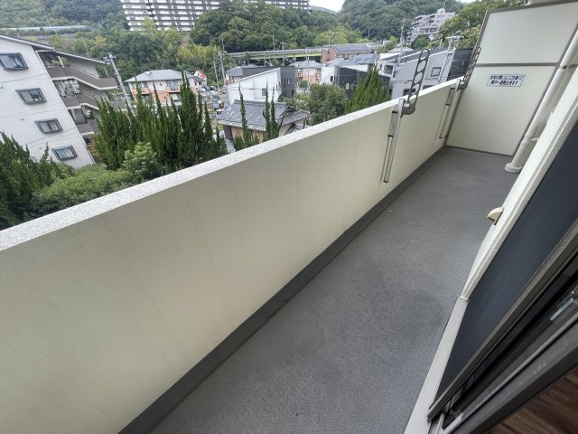 ソルシェール須磨北のバルコニー
