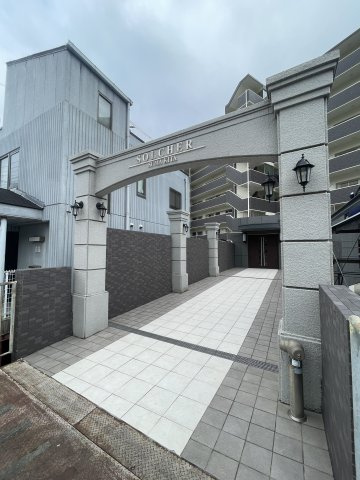 ソルシェール須磨北のロビー