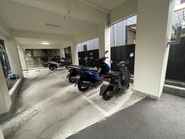 ソルシェール須磨北の駐輪場